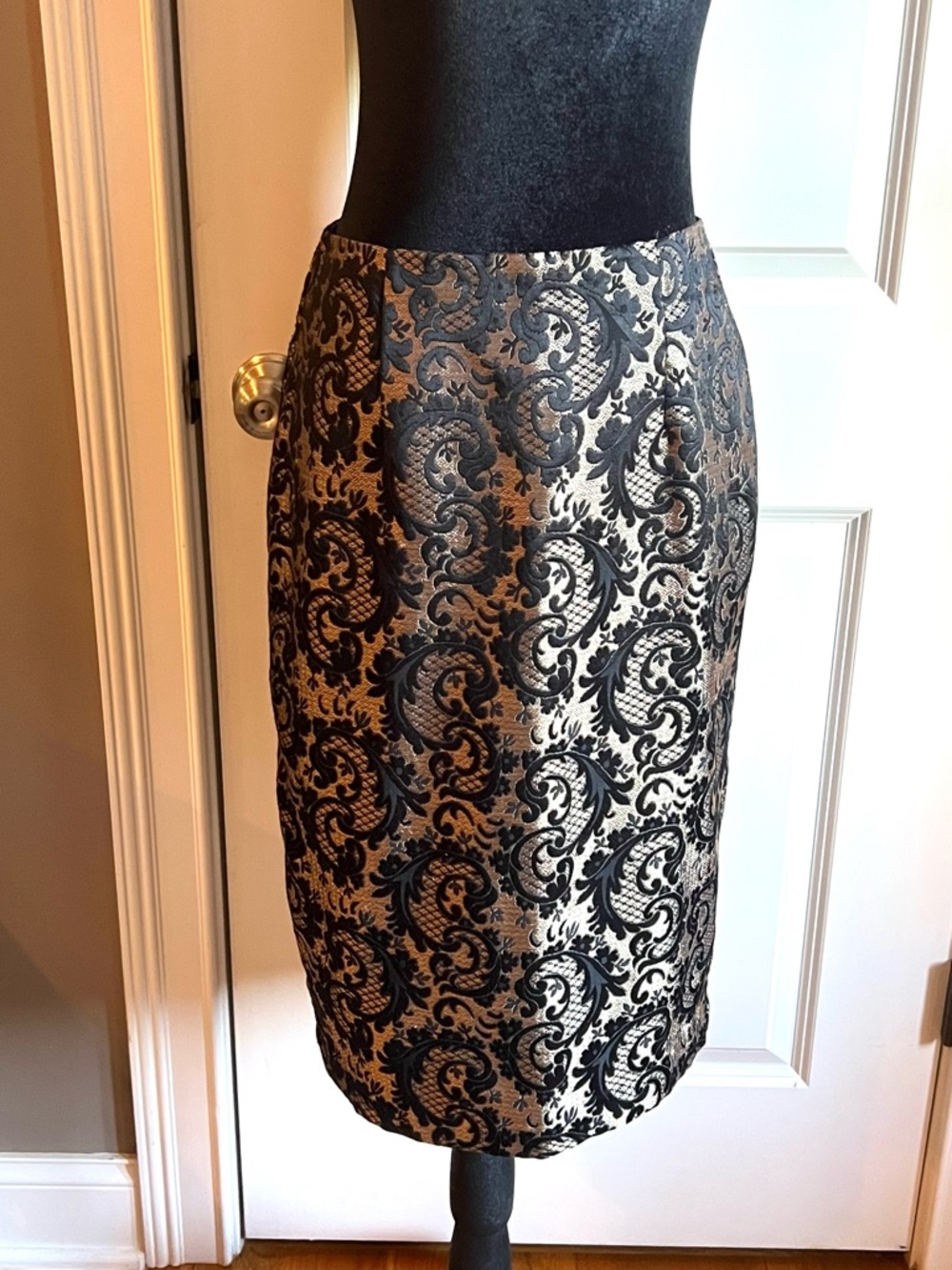 Worthington Black and Gold Brocade Pencil Skirt